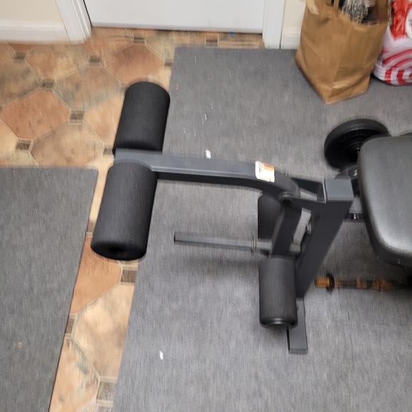 Gold's Gym Other Golds Gym Bench Weights And Weight Rack Included